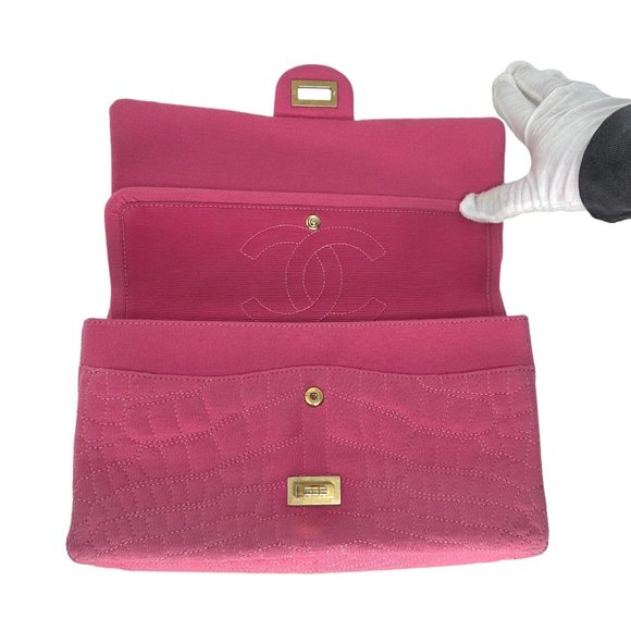 CHANEL Pink Jersey Crocodile Embossed Reissue 2.55 Classic 227 Flap Bag - Picture 6 of 13